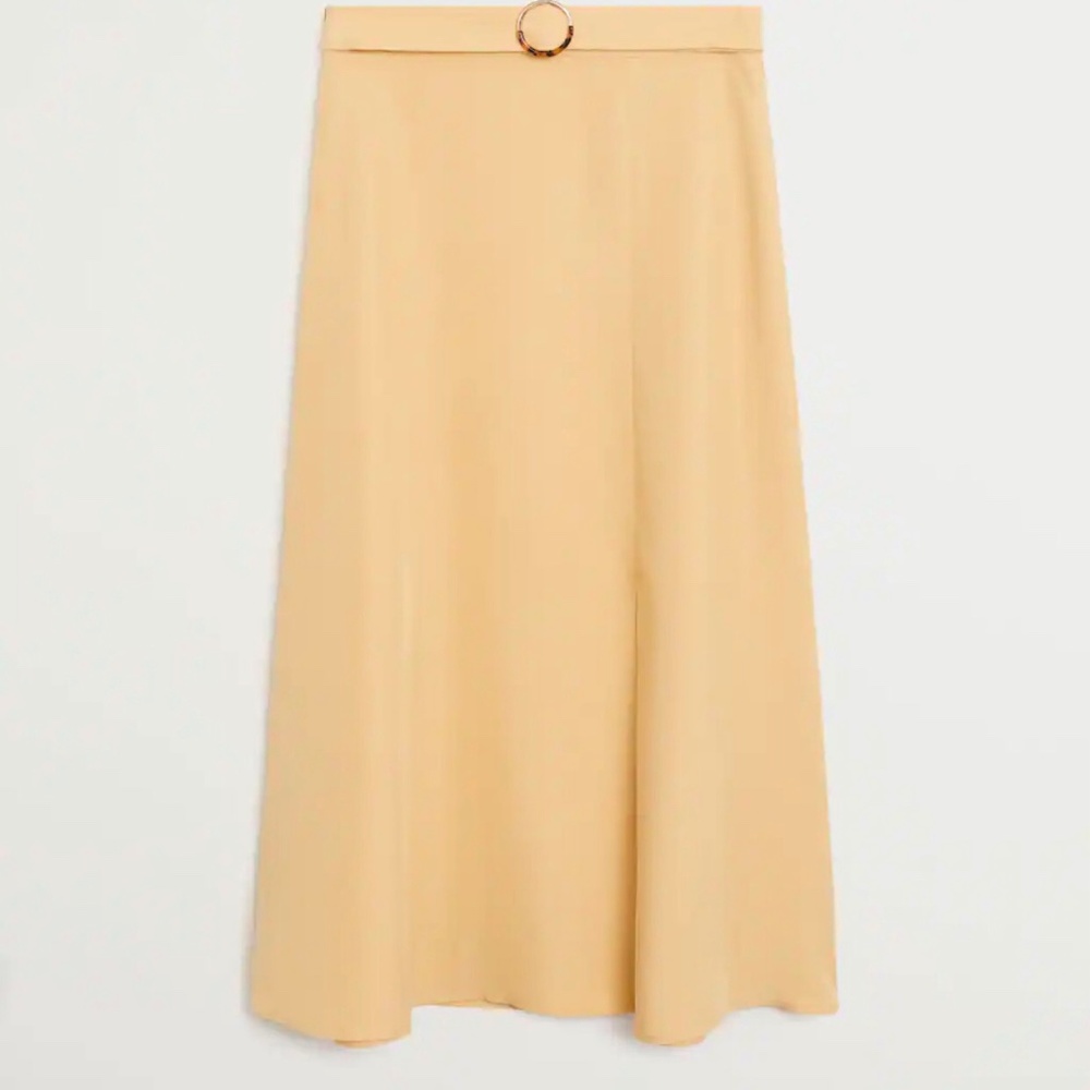 Midi yellow skirt